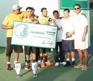 901378_10152025216788799_2052519249_o